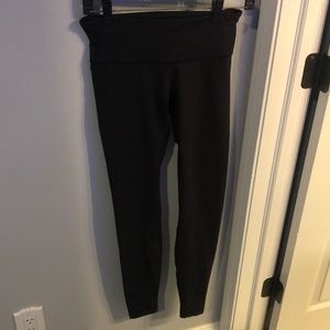 Black Lululemon leggings